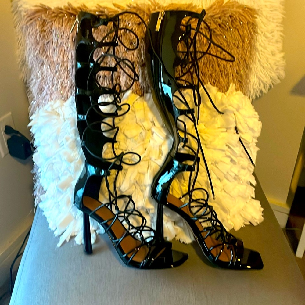 Gianni bini 4 inch heels